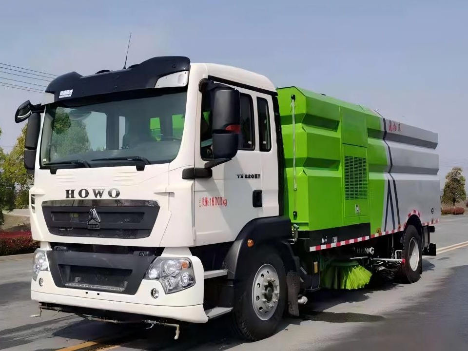 16-Cubic-Meter Sweeper-Washer Truck