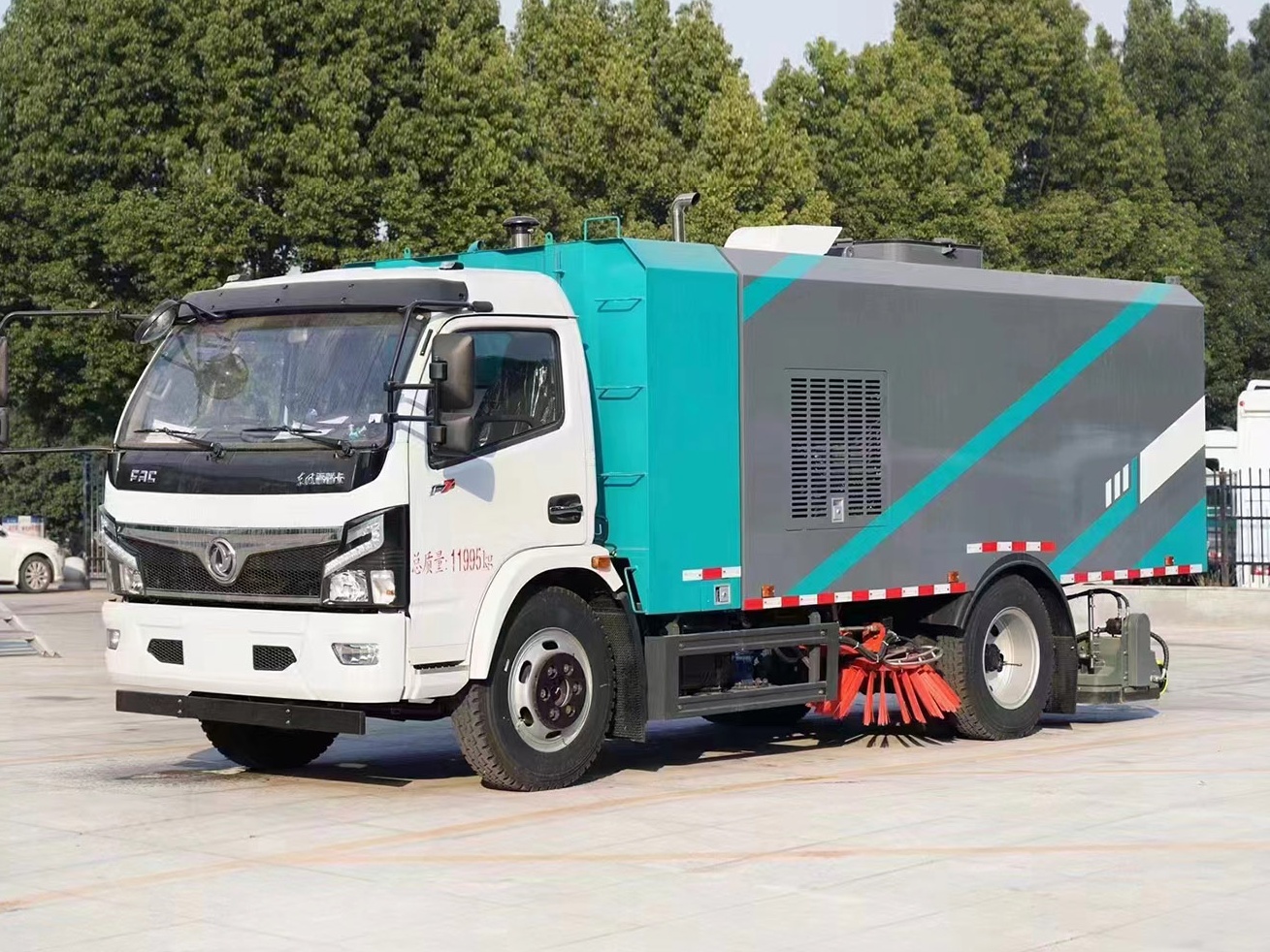 QSW5070TSLE6 Washing and Sweeping Truck